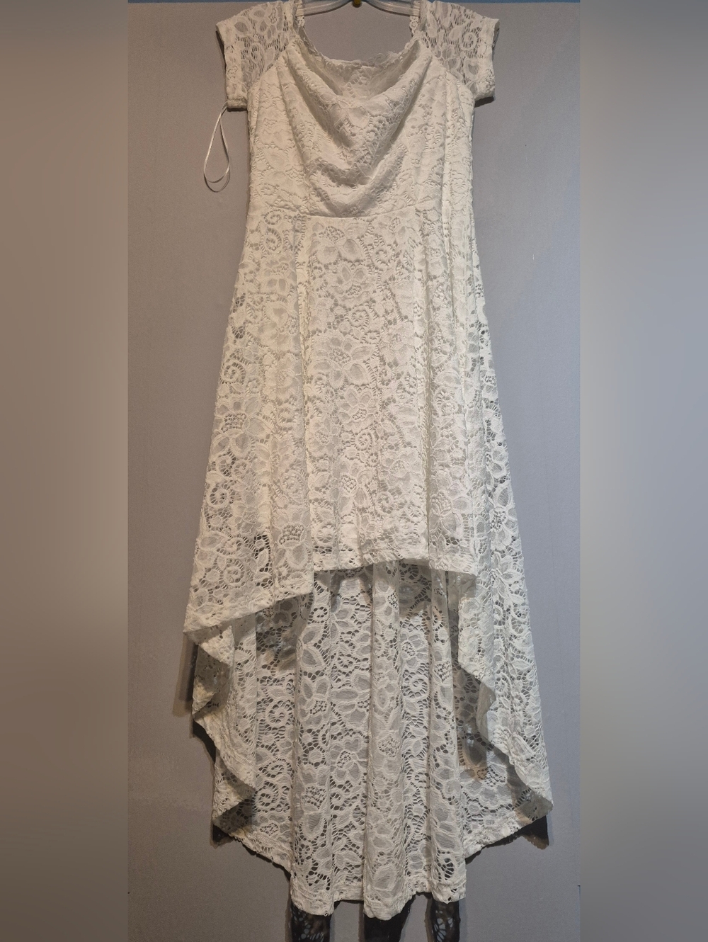 Elegant White Lace High-Low Skirt